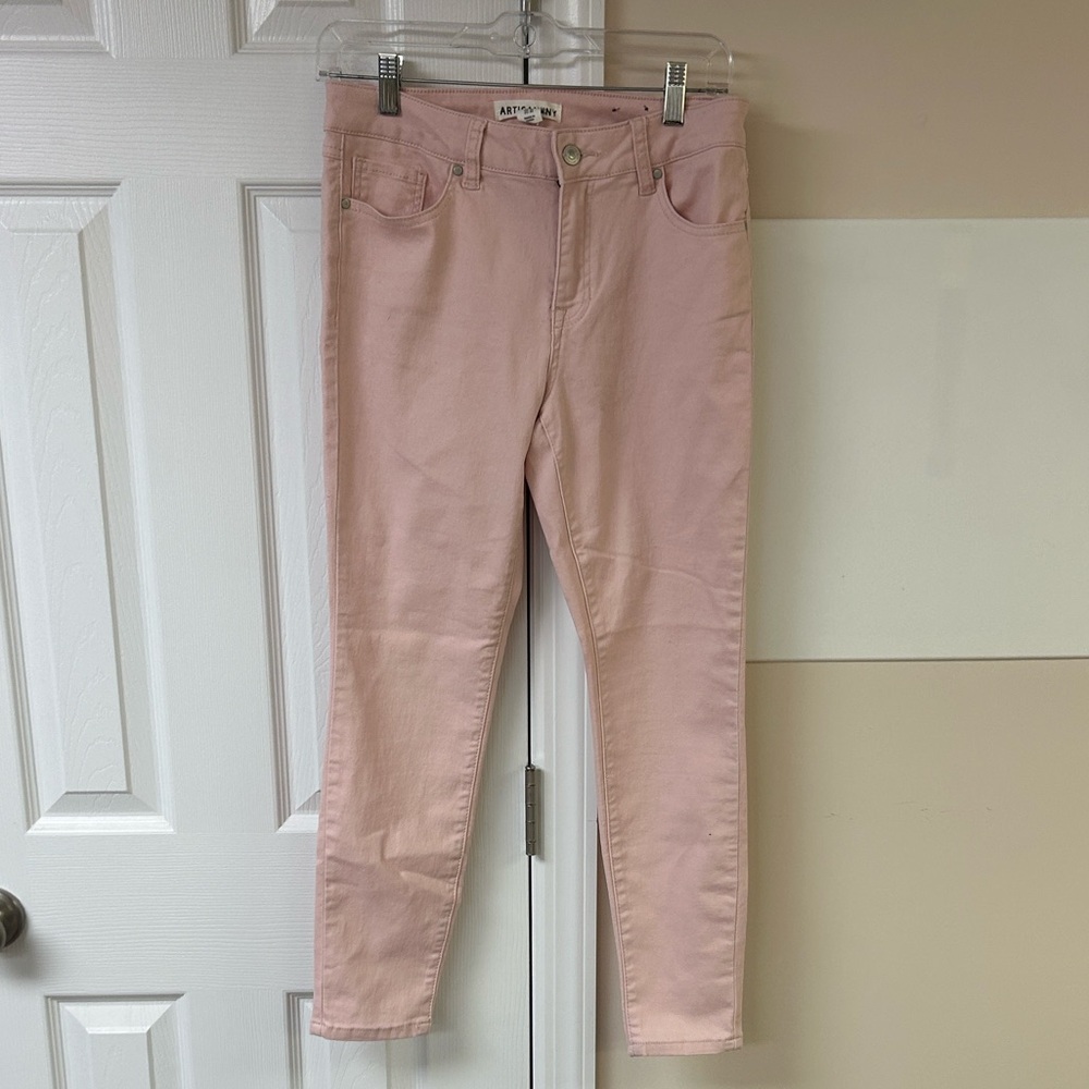 Artisan NY Light Pink Skinny Jeans